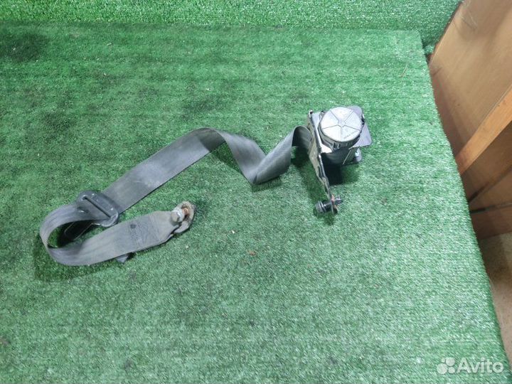 Ремень безопасности задний правый Kia Cerato 2