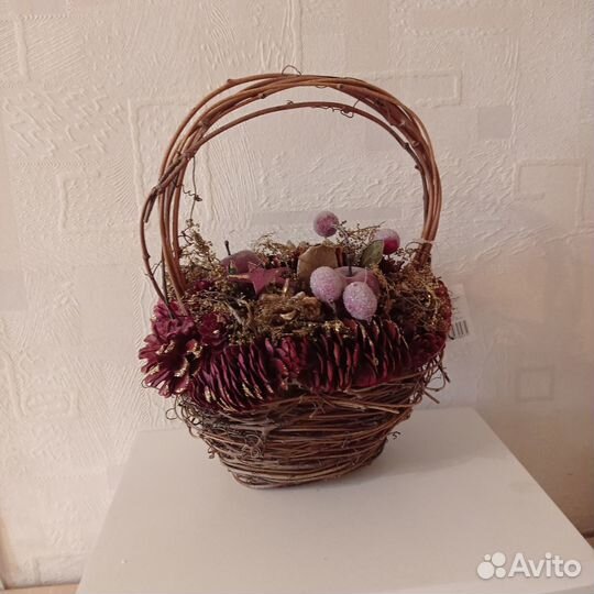 Букет в корзине, ветвь