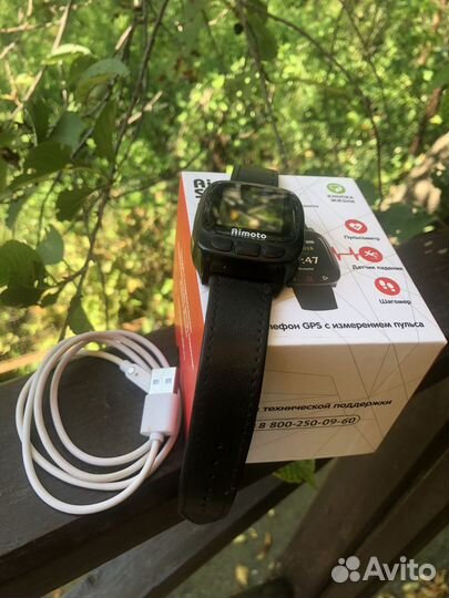 Смарт часы телефон с gps