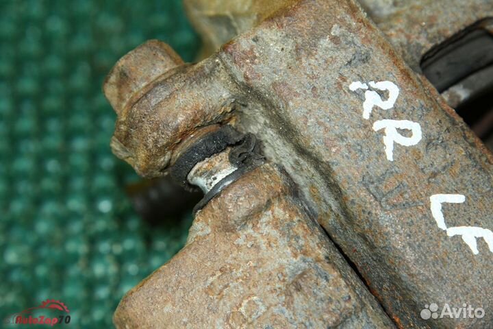 LC Prado 150 Суппорт задний левый