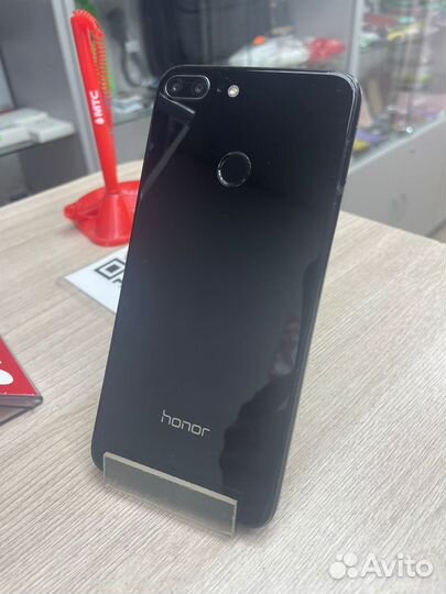 Honor 9 lite