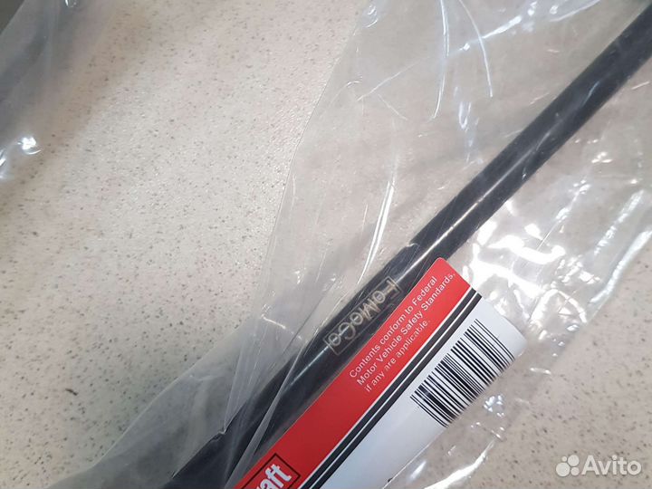 Стойка стабилизатора Ford explourer 2010