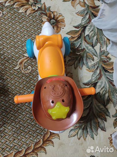 Лошадь качалка каталка Chicсo baby radeo