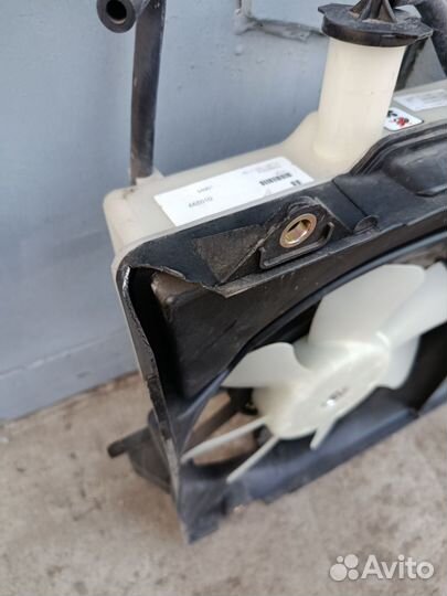 Блок вентиляторов Toyota Prius nv 20