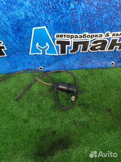 Насос омывателя Nissan Note E11 CR14DE 2007