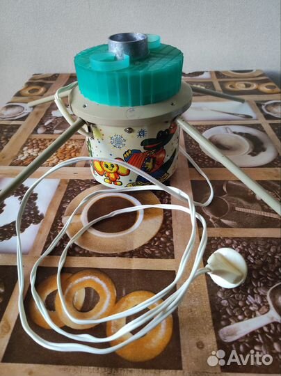 Двигатель для ёлки из СССР