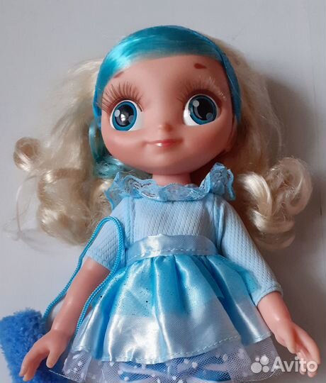 Кукла поющая с одеждой 32 см