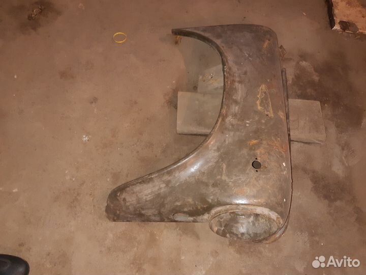 Передние крылья заз 965