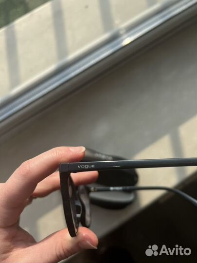 Очки vogue