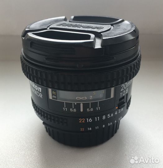 Nikon Nikkor AF 20mm F2,8