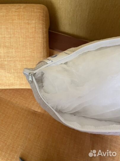 Подушки 70х70, лен с вышивкой,почти новые