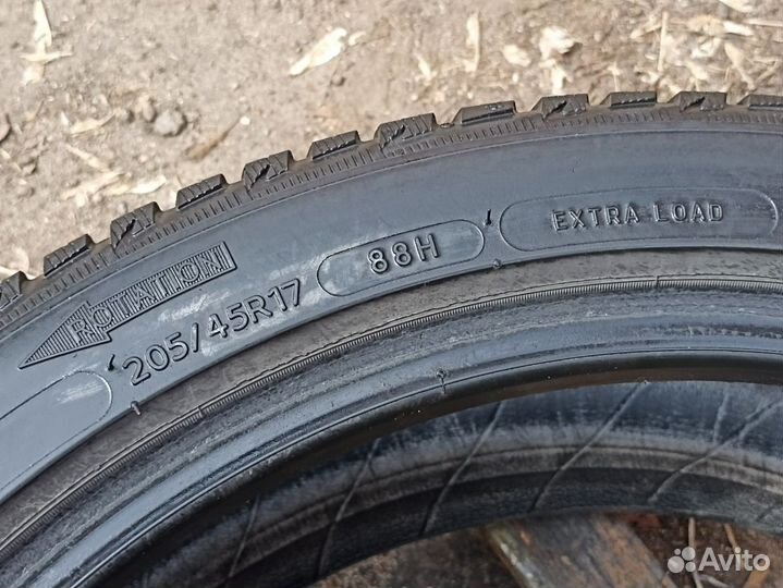 Michelin Alpin 5 205/45 R17 88H