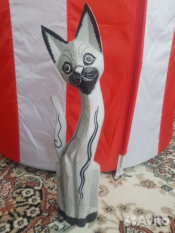 Деревянная статуэтка Кошки