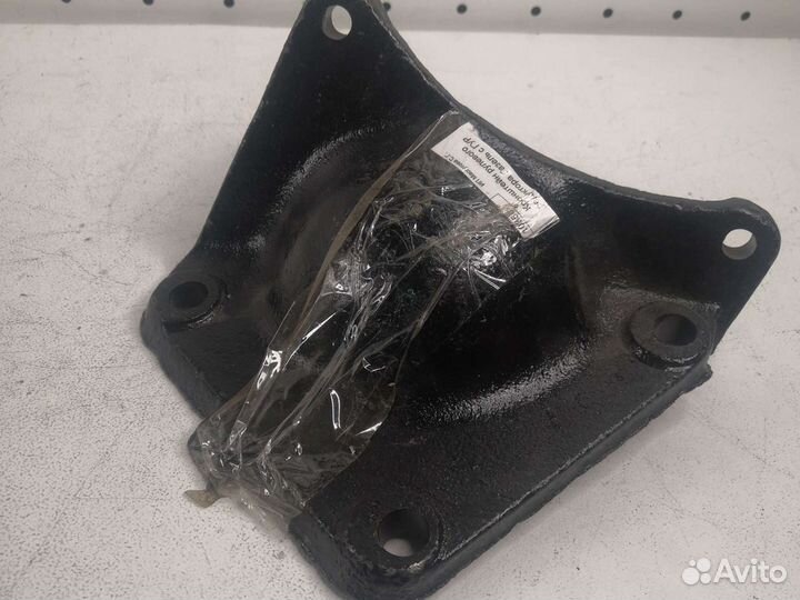 Кронштейн крепления рулевого механизма 2217