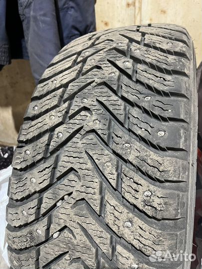 Nokian Tyres Hakkapeliitta 8 SUV 225/60 R17 103T