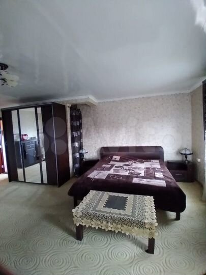 Дом 250 м² на участке 4 сот.