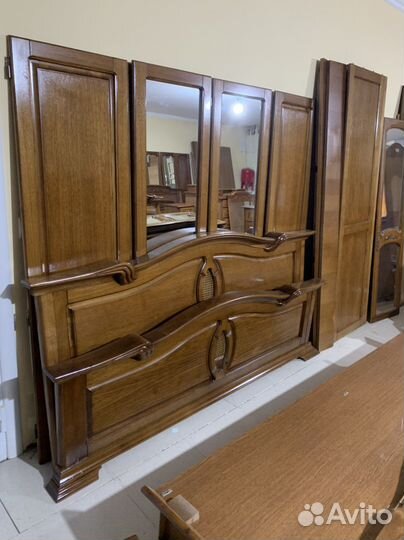 Румынская спальня Марина