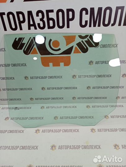 Стекло двери задней левой Ford C-MAX I (2003—2007)