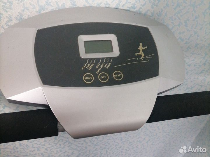 Продам беговую дорожку