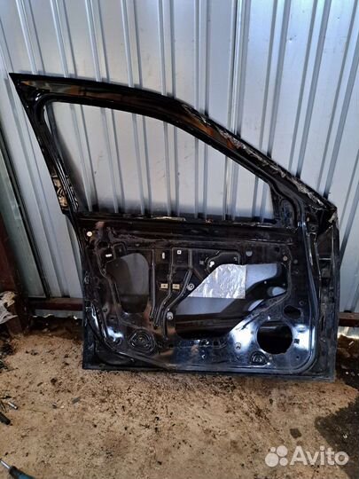 Дверь передний левый Cadillac SRX