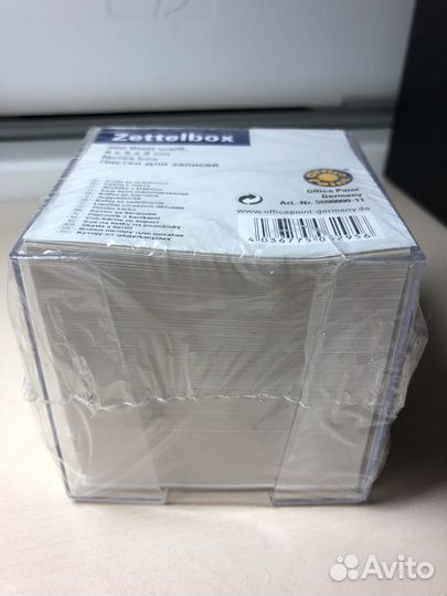 Листки для записи, Блок бумаги с клеевым краем / с