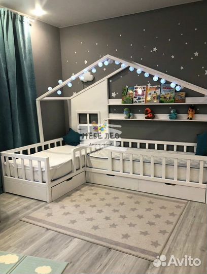 Кровать домик