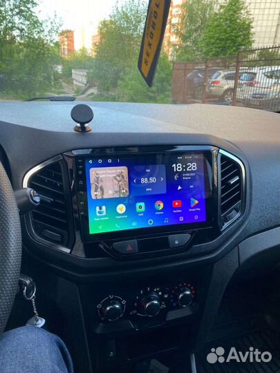 LADA x-ray android штатная магнитола teyes