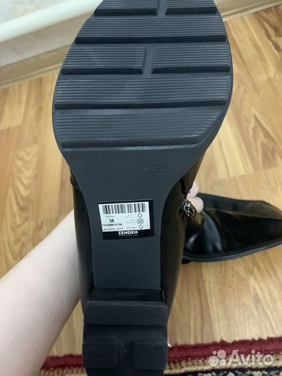 Новые зимние женские сапоги