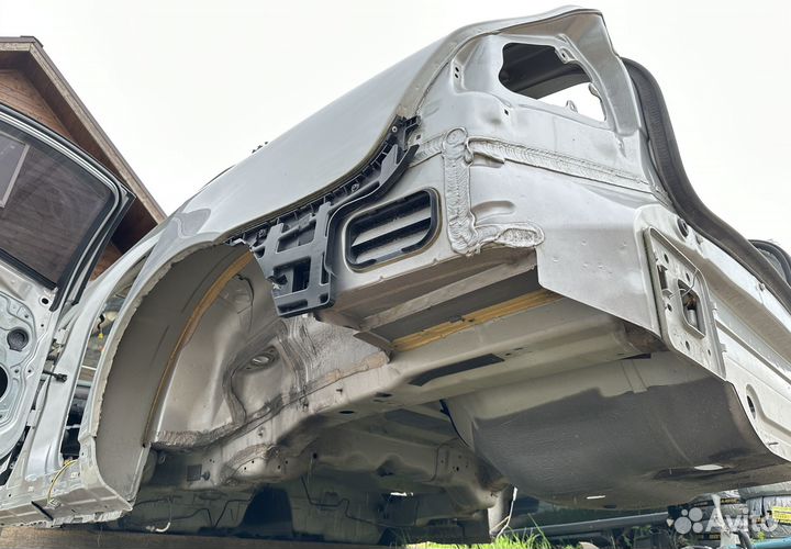 Задняя часть кузова Volvo S80 II