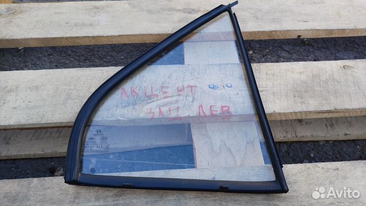 Hyundai accent стекло заднее левое