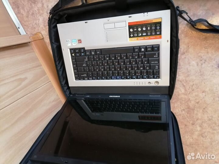 Ноутбук на запчасти samsung r40