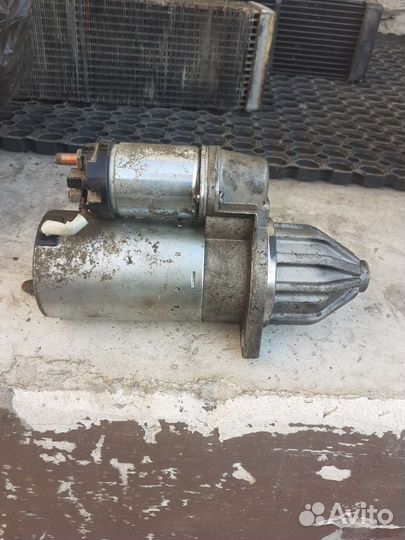 Стартер на УАЗ редукторный дв змз 402