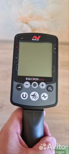 Минелаб equinox 600