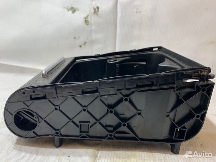 Подстаканник Volkswagen Passat B6 2005-2010