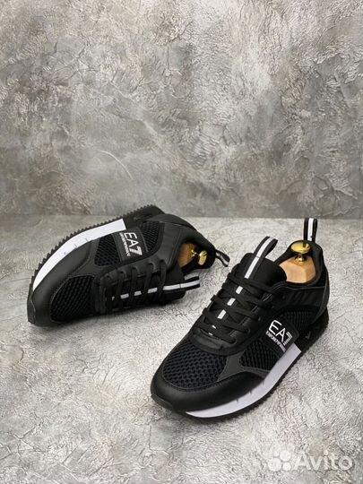 Кроссовки Armani