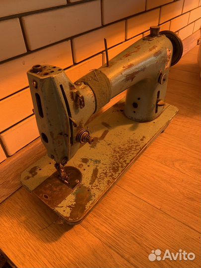 Швейная машинка