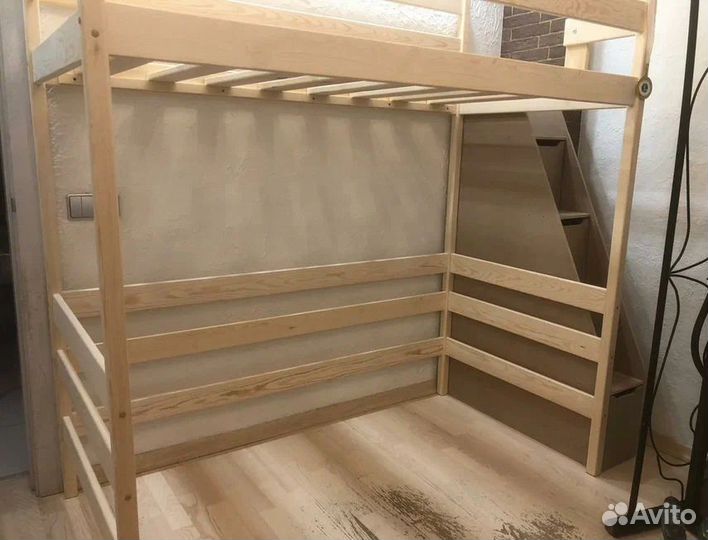 Кровать чердак домик 180х90