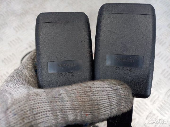 Замок ремня безопасности Nissan Note 1 E11 1.6