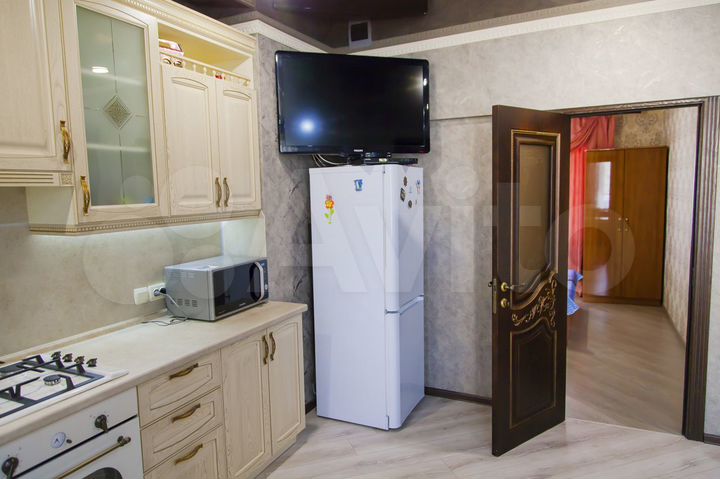 Комната 60 м² в 2-к., 2/2 эт.