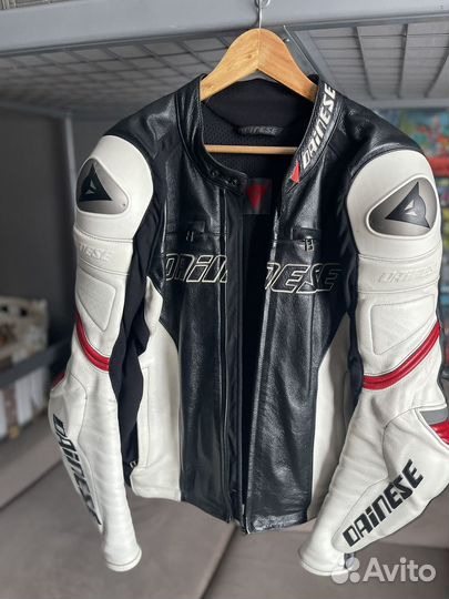 Мотокуртка кожаная мужская Dainese 54 размер