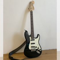 Электрогитара Fender Squier Stratocaster