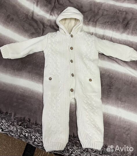 Комбинезон на малыша
