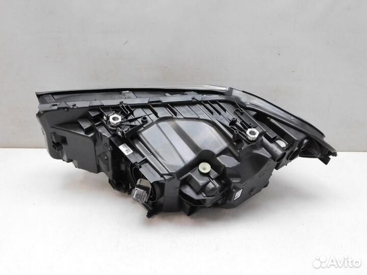 Фара правая BMW 5-Series/M5