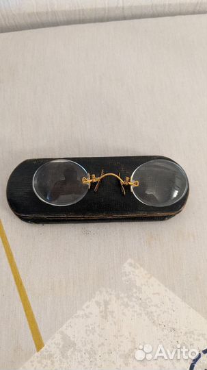 Очки пенсне