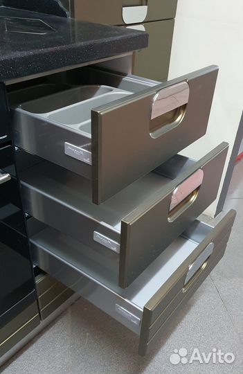 Кухня с техникой Мария от фабрики