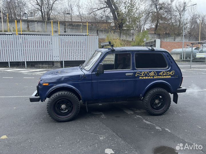 LADA 4x4 (Нива) 1.7 МТ, 1999, 210 000 км