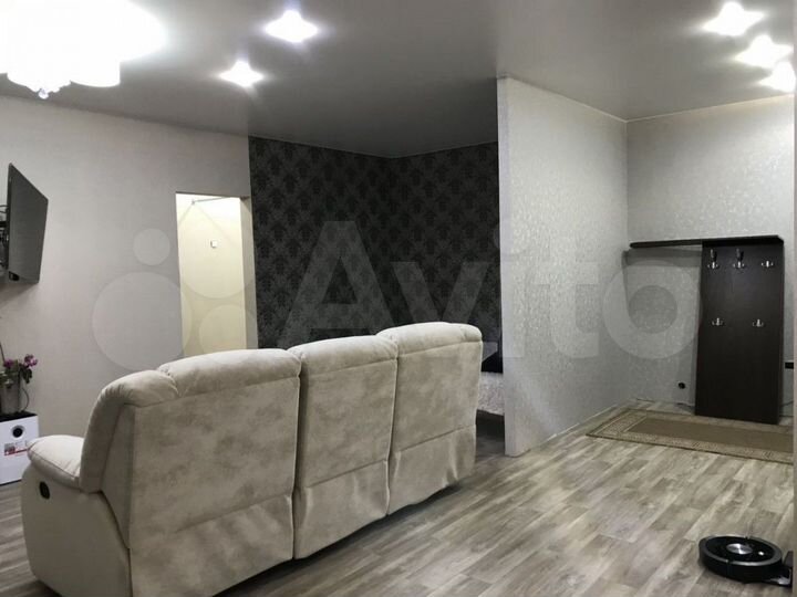 2-к. квартира, 60,6 м², 14/17 эт.