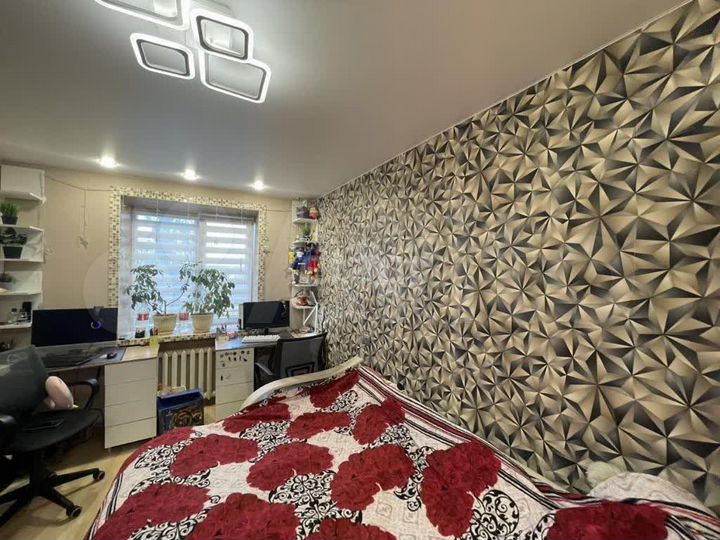 3-к. квартира, 60 м², 6/9 эт.