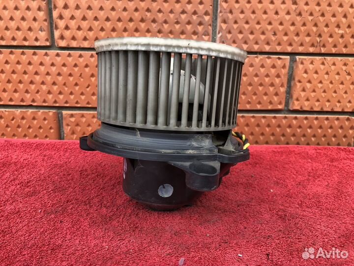 Моторчик печки Dodge neon 2 2.0л