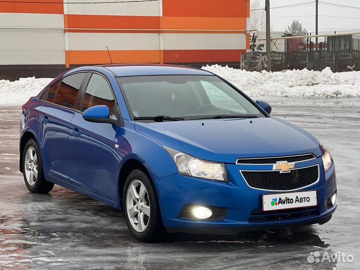 Chevrolet Cruze 1.8 МТ, 2011, 137 000 км